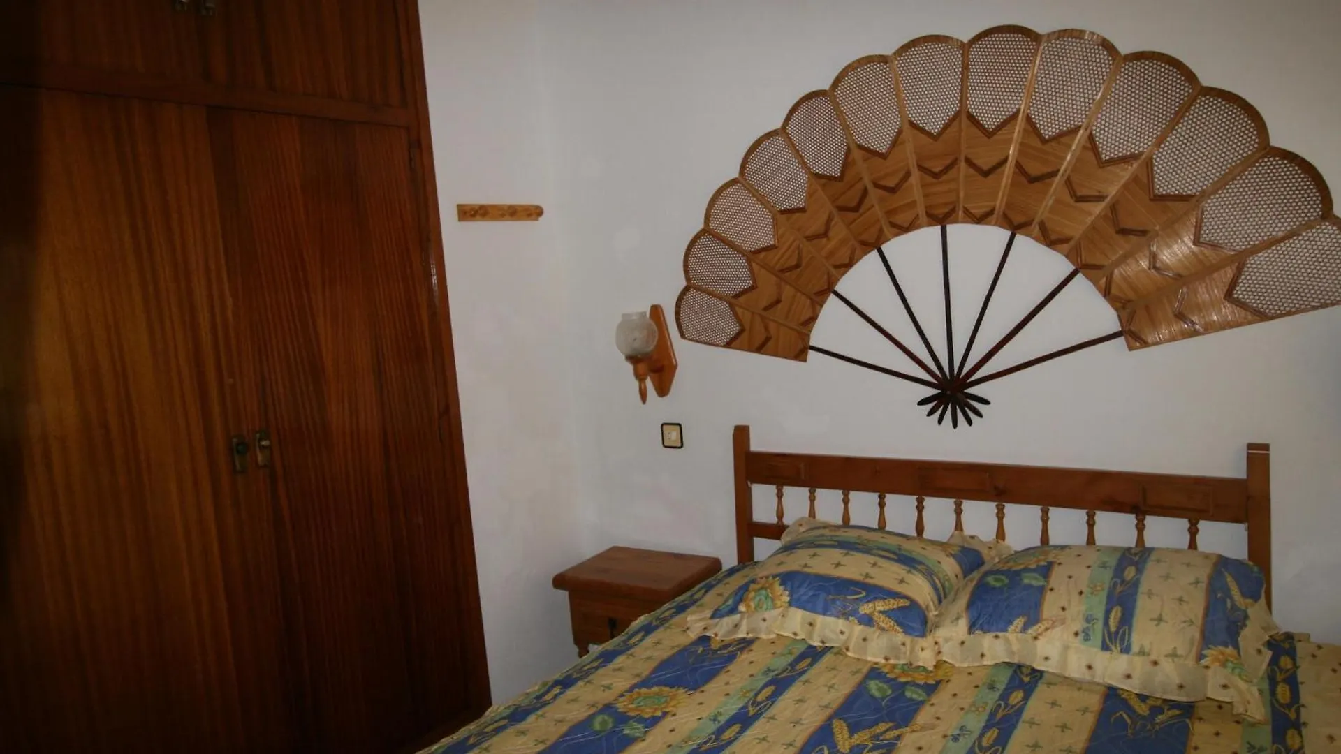 Vista Bahia 13 - Apartamento En Primera Linea De Mar A Pocos Metros Del Centro De Empuriabrava Con Aparcamiento. - Es-228-186 Apartment