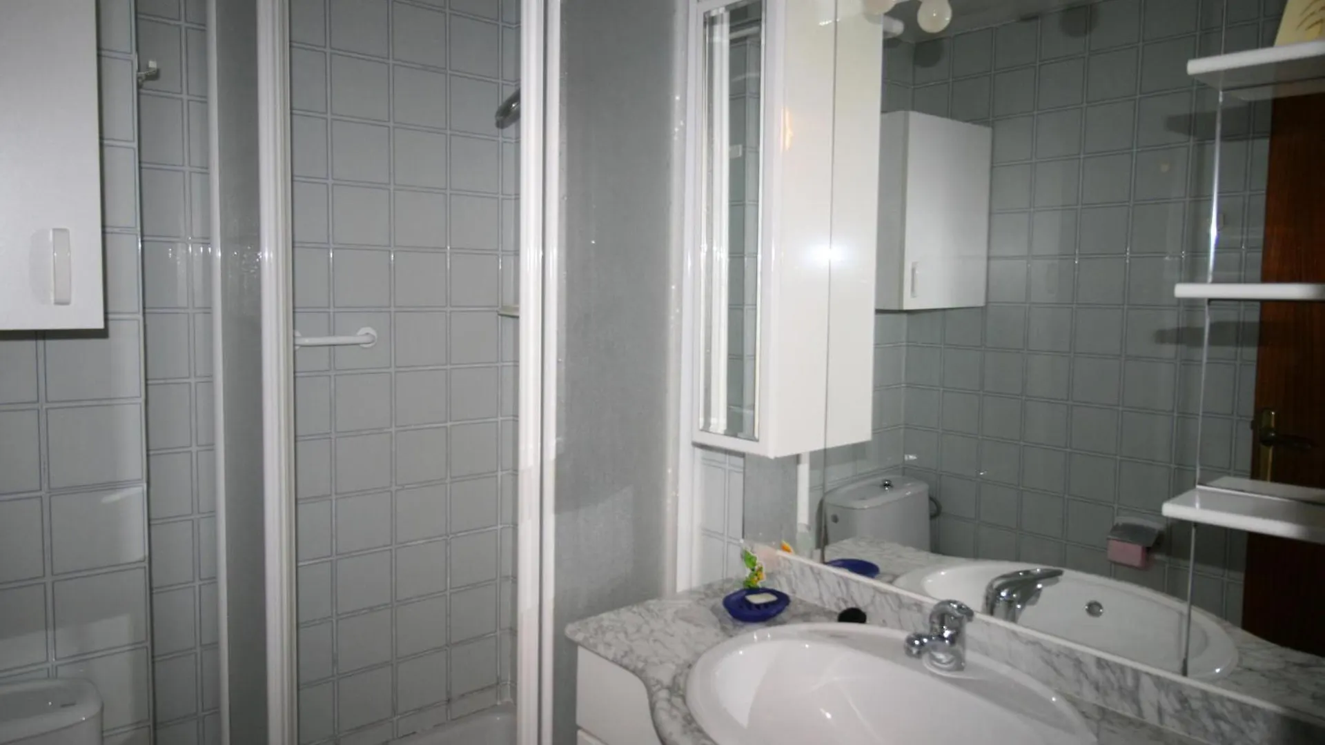 Vista Bahia 13 - Apartamento En Primera Linea De Mar A Pocos Metros Del Centro De Empuriabrava Con Aparcamiento. - Es-228-186 Apartment
